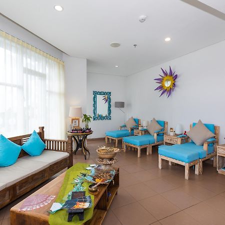 Neo Denpasar By Aston Hotel Kültér fotó