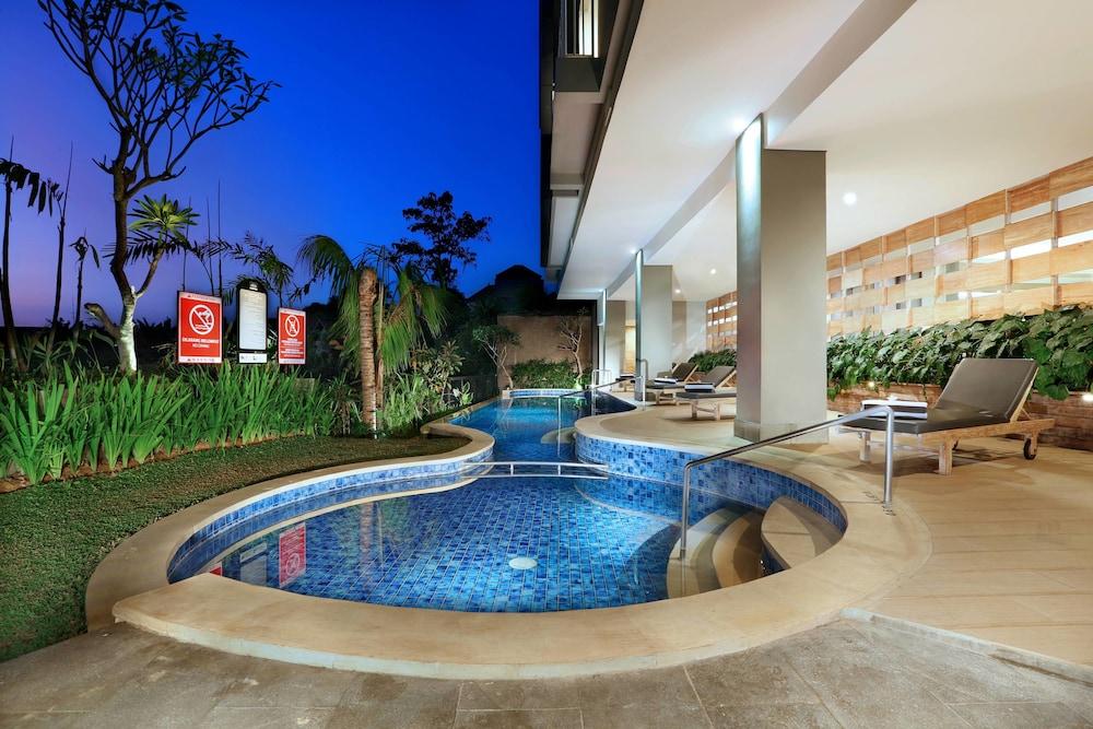 Neo Denpasar By Aston Hotel Kültér fotó