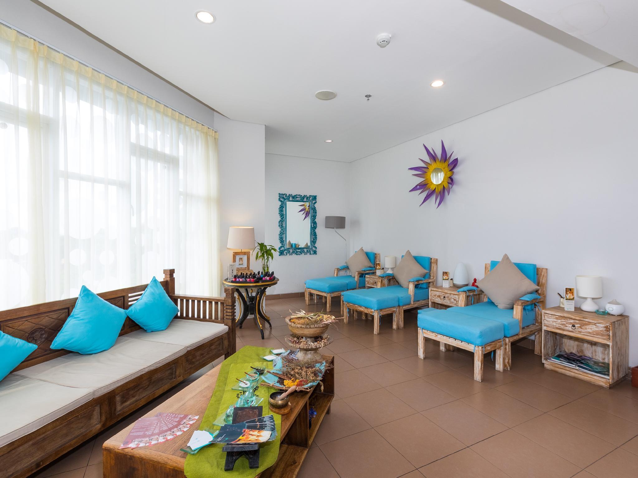 Neo Denpasar By Aston Hotel Kültér fotó