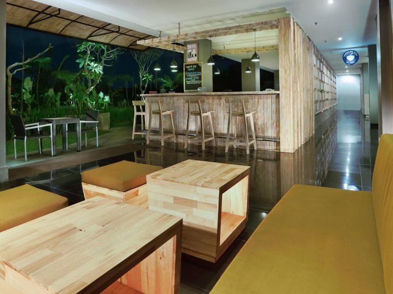 Neo Denpasar By Aston Hotel Kültér fotó