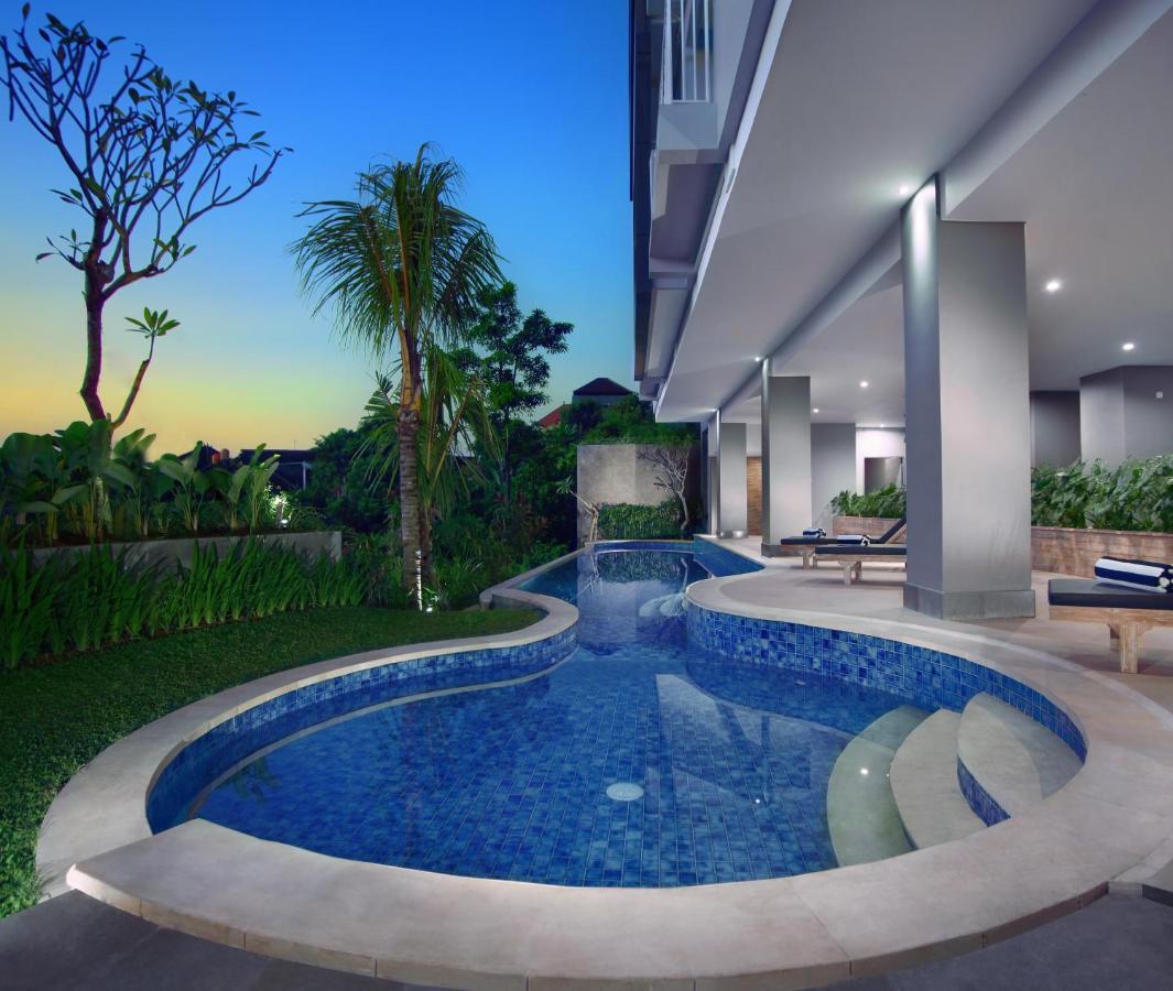 Neo Denpasar By Aston Hotel Kültér fotó