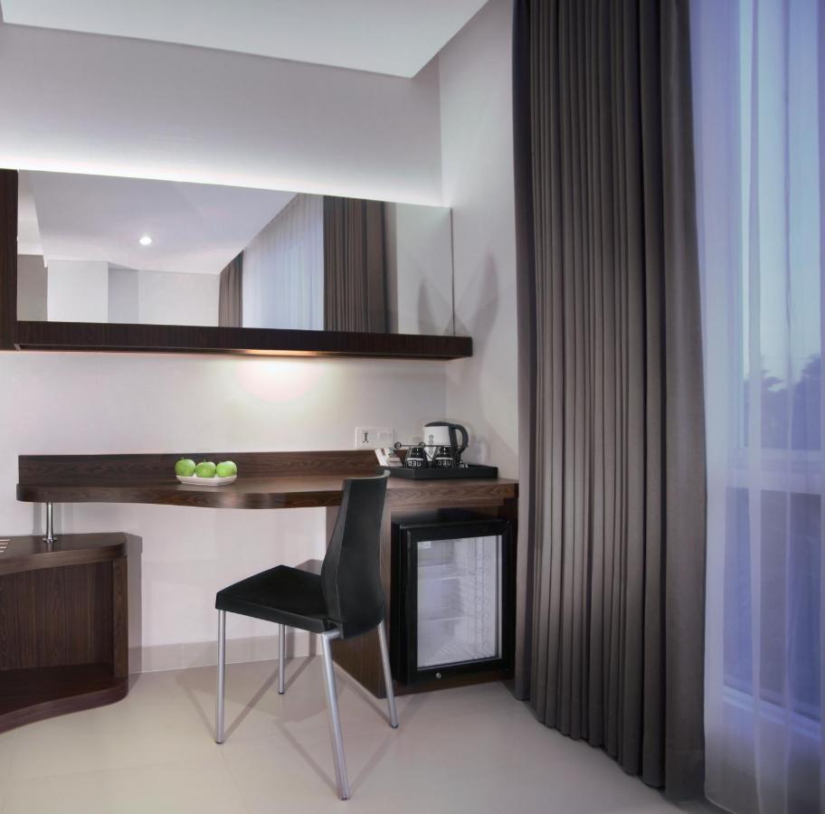Neo Denpasar By Aston Hotel Kültér fotó