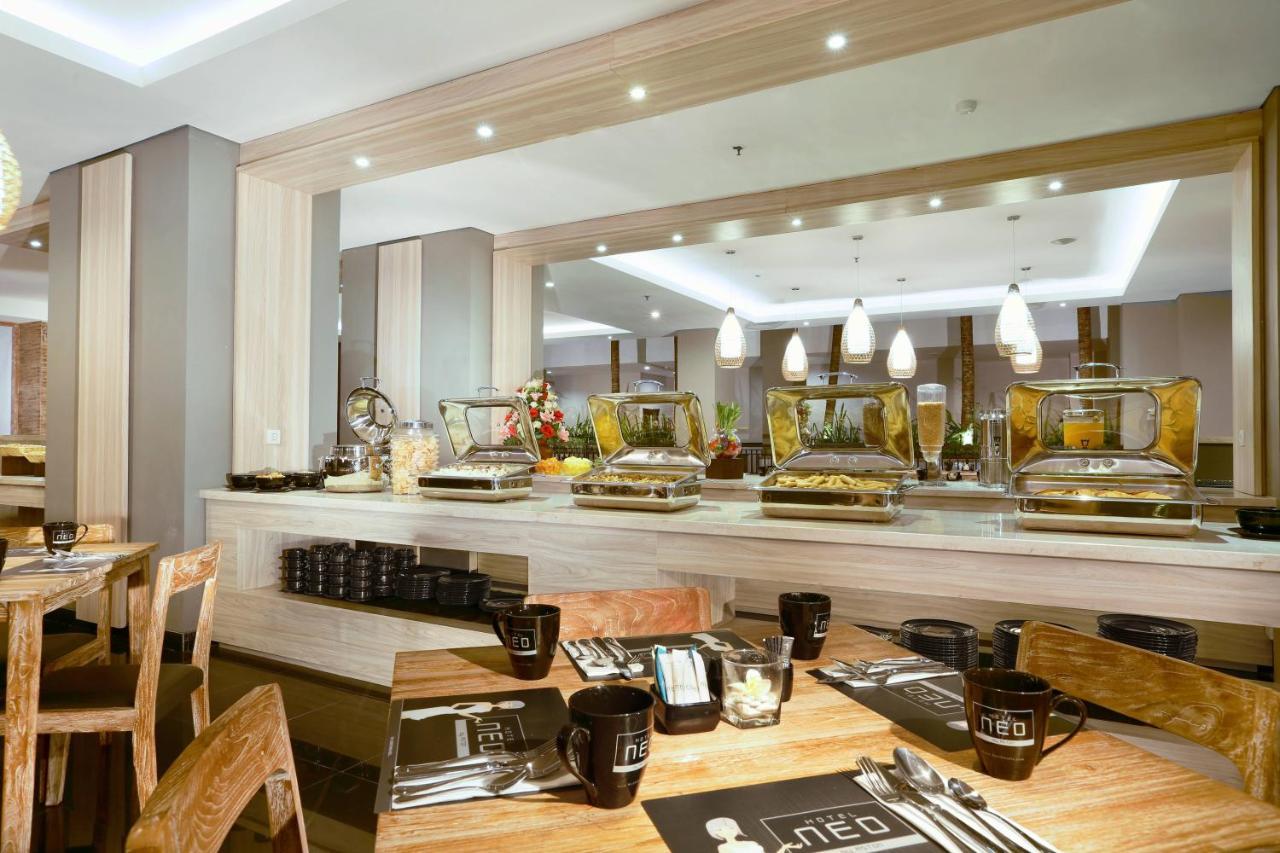 Neo Denpasar By Aston Hotel Kültér fotó