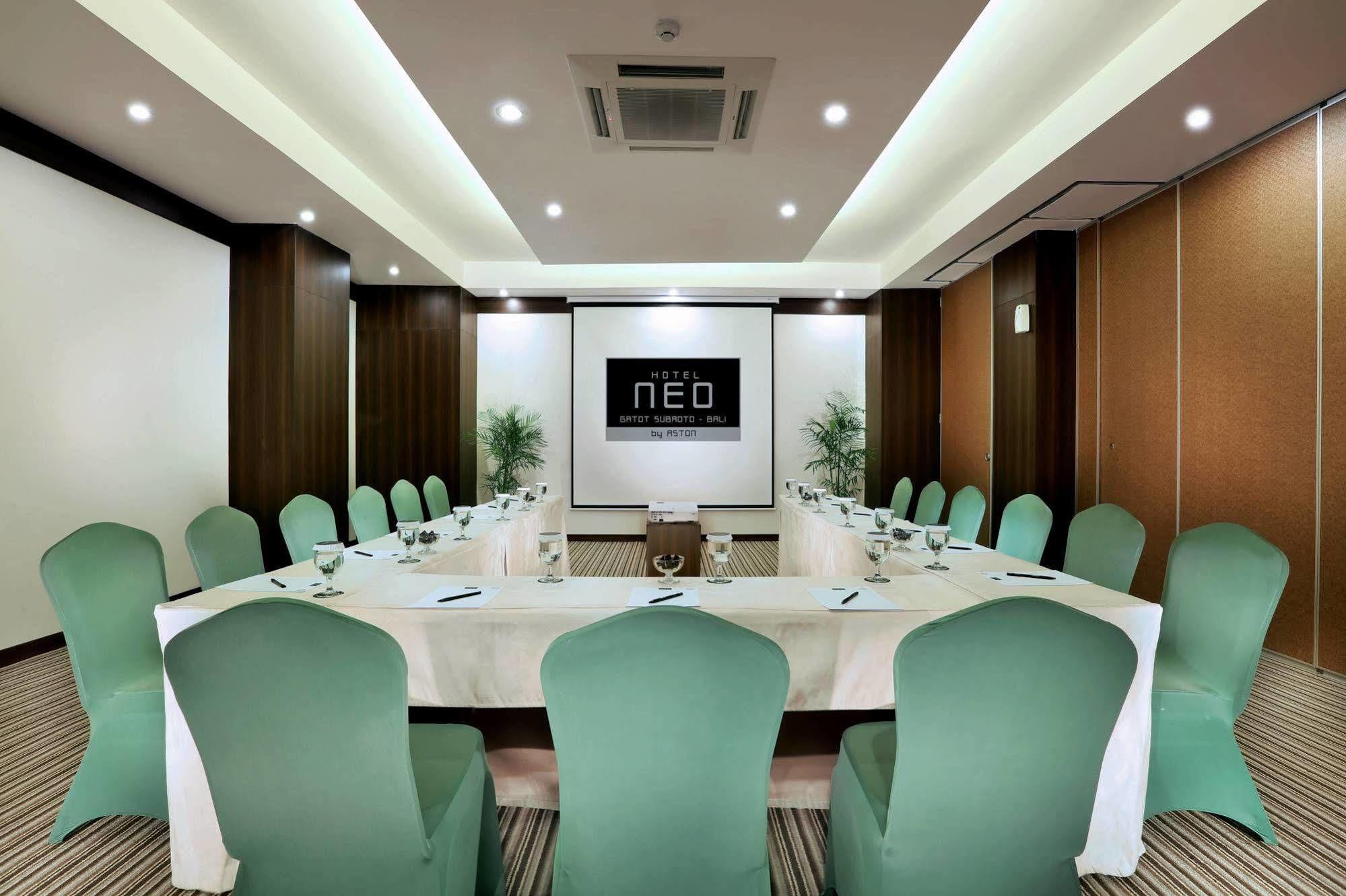 Neo Denpasar By Aston Hotel Kültér fotó